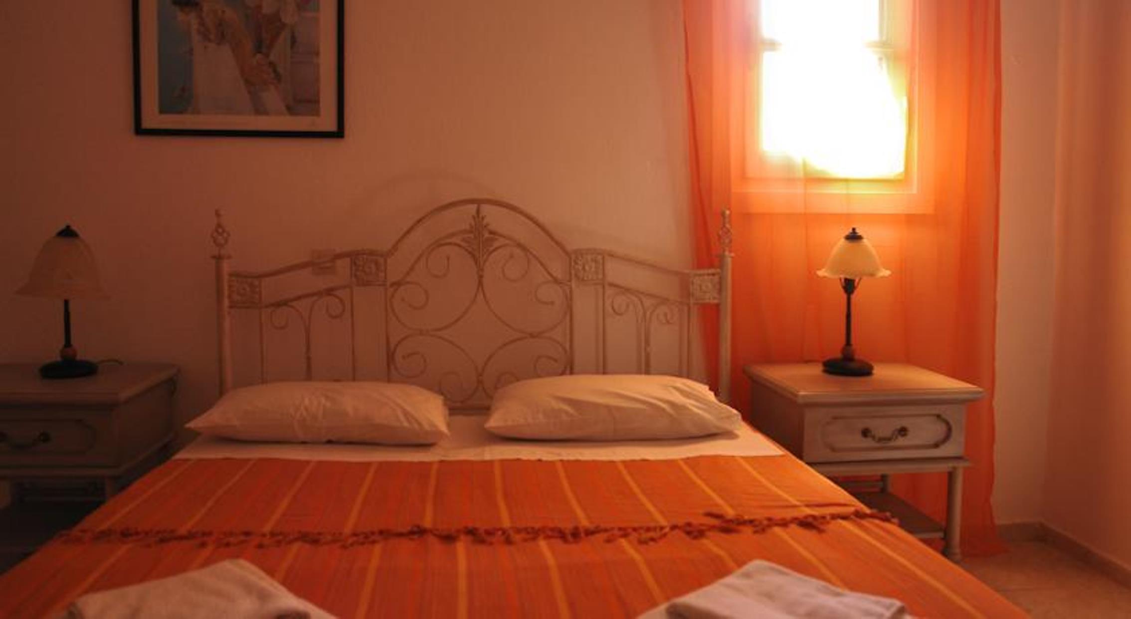 Maroulina's Boutique Studios And Apartments