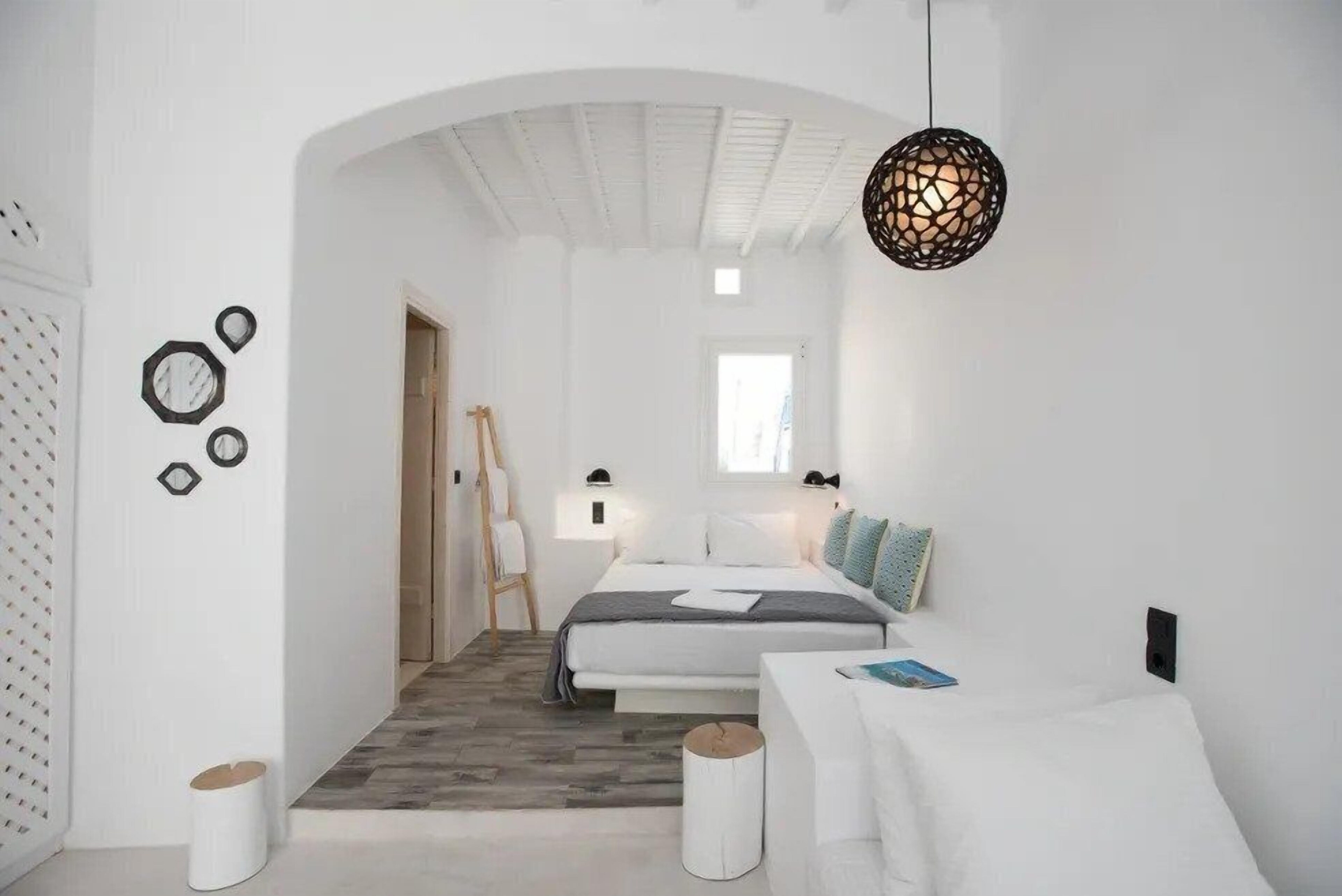 Mykonos High Cloe