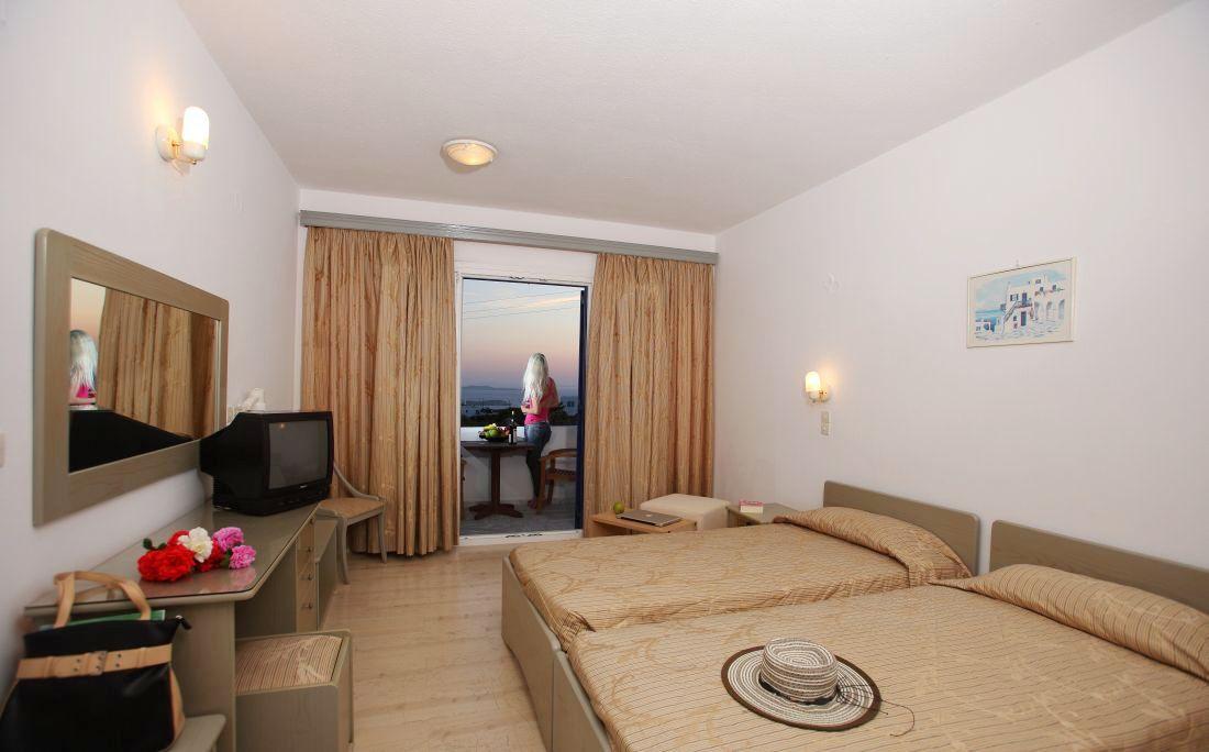 New Aeolos Hotel