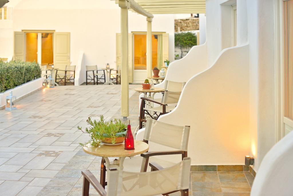 Pelican Town Hotel