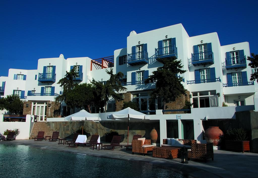 Poseidon Hotel & Suites