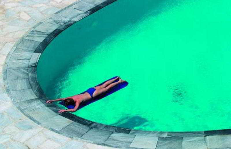 Poseidon Hotel & Suites