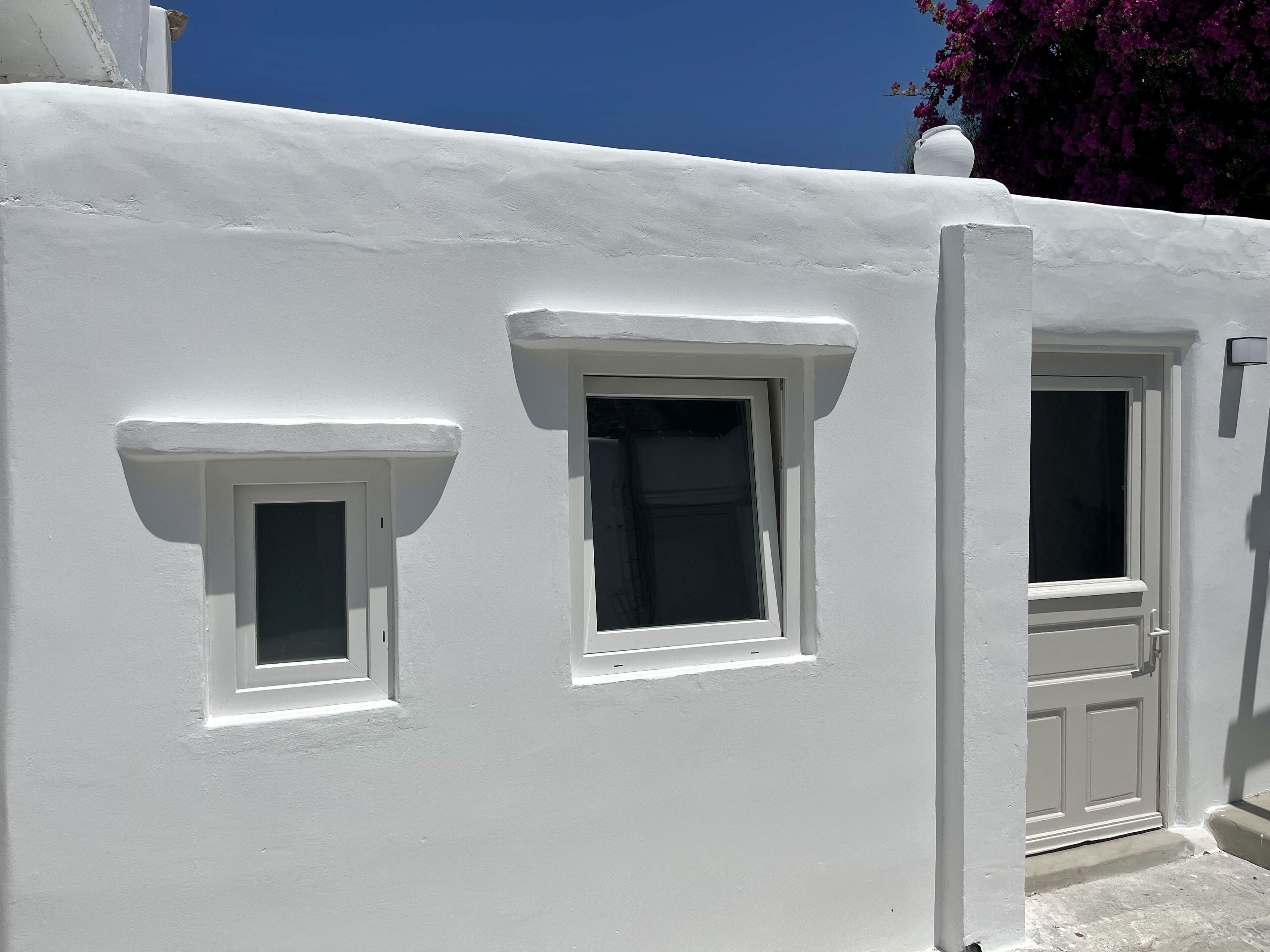 Rania Apartments Sea View Studios & Suites