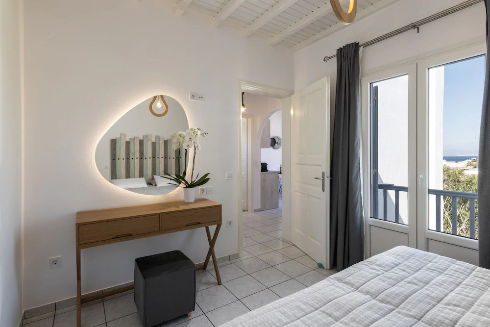 Secret Garden Apartments