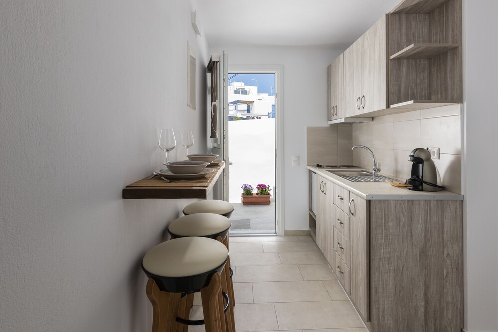 Secret Garden Apartments