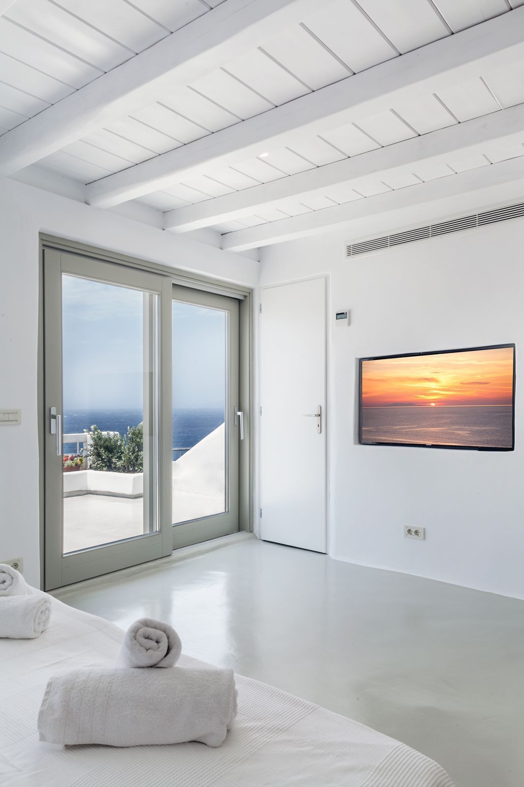 She Mykonos Hotel