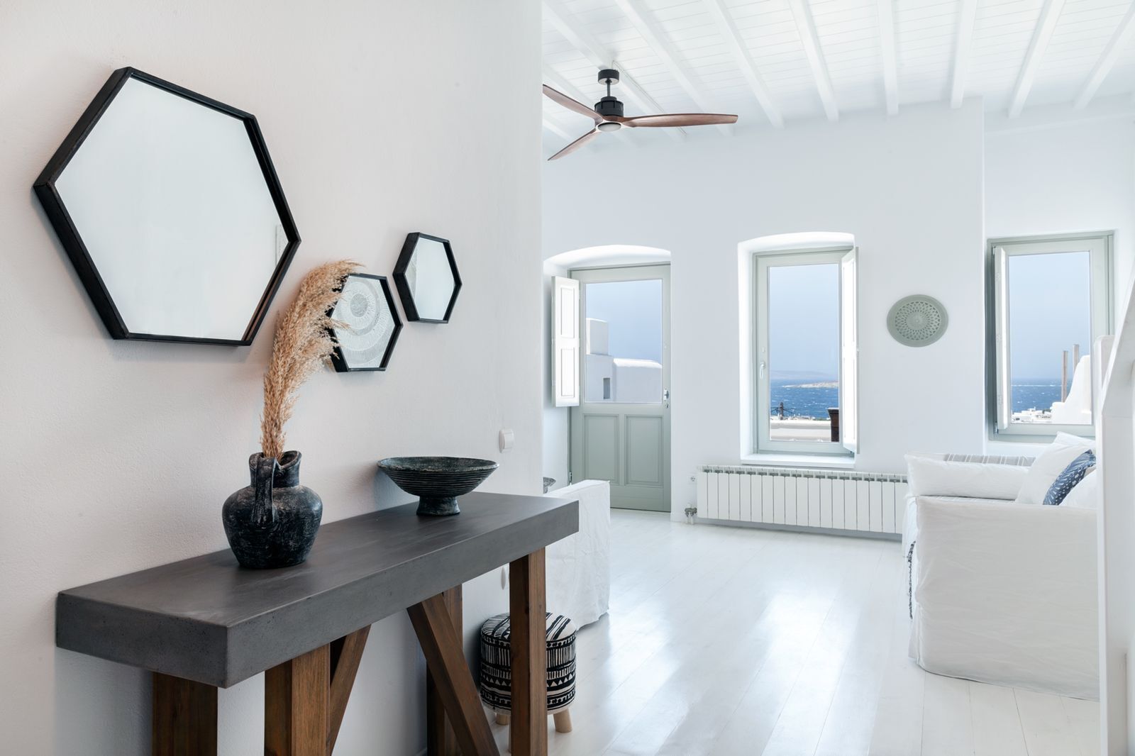 She Mykonos Hotel