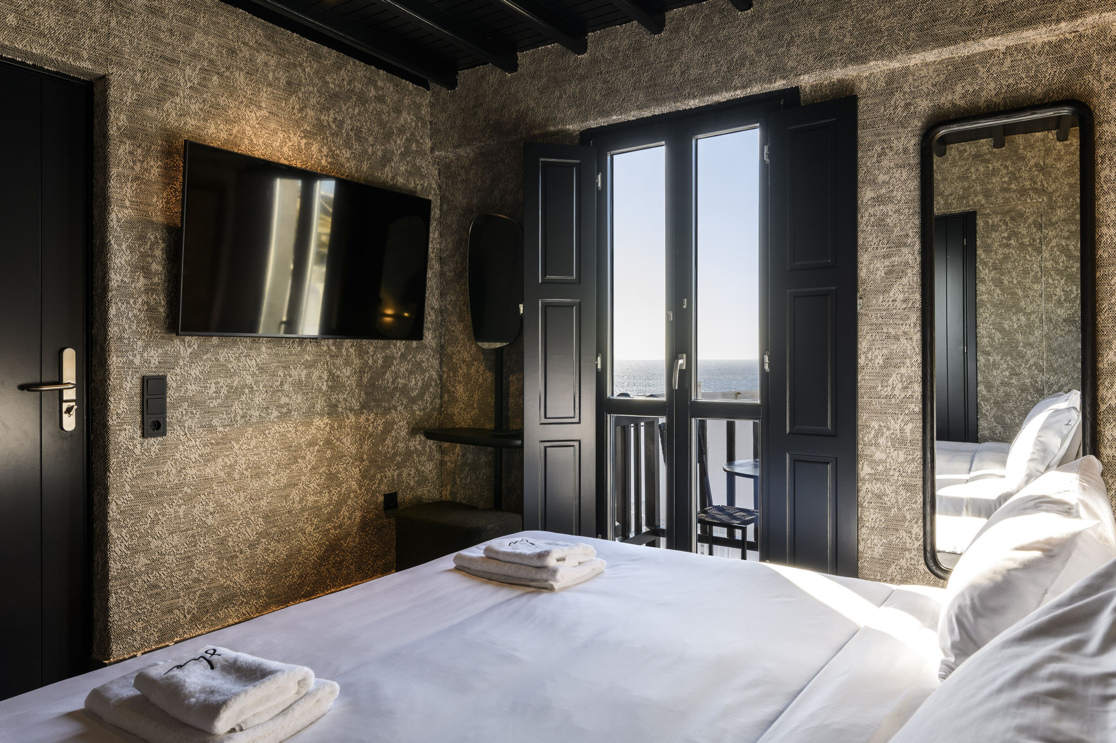 She Mykonos Hotel