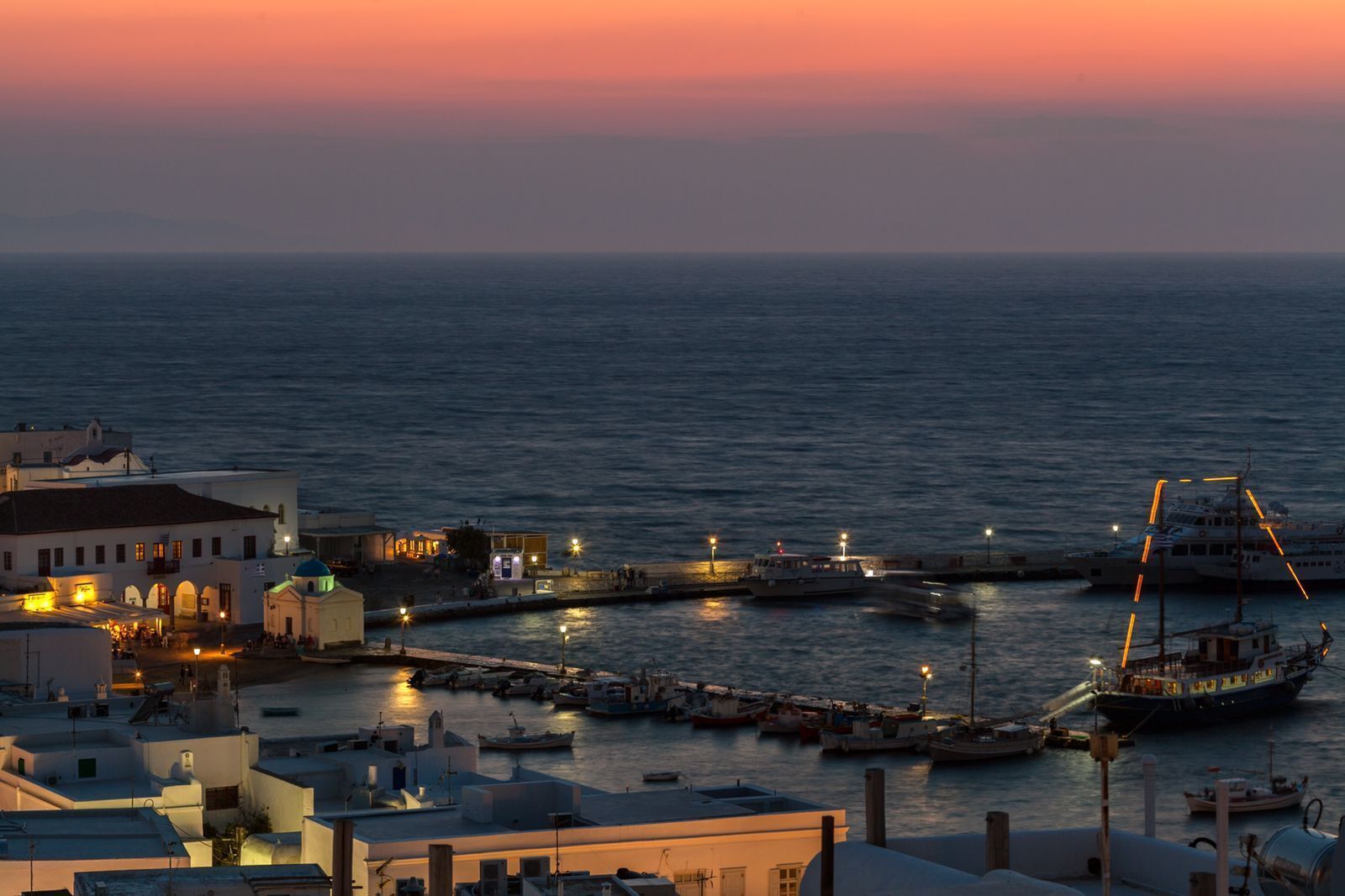 She Mykonos Hotel