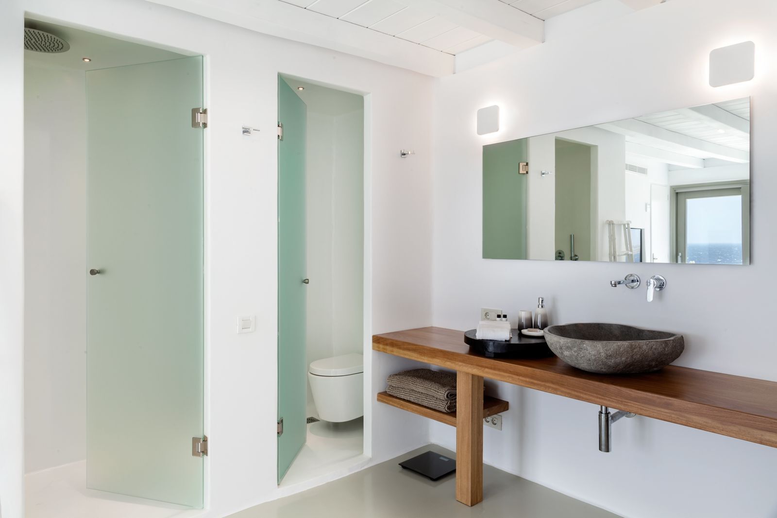 She Mykonos Hotel
