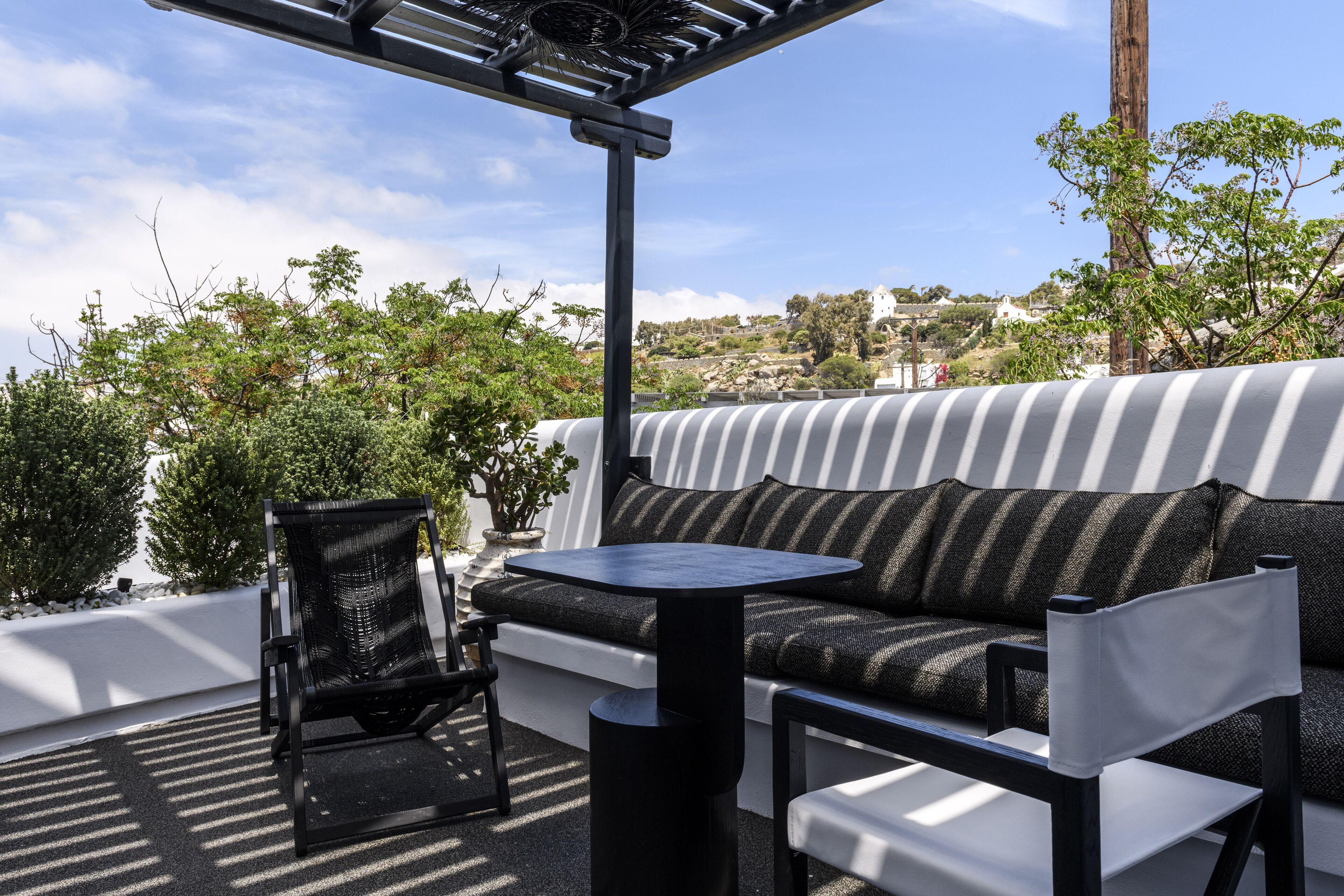 She Mykonos Hotel