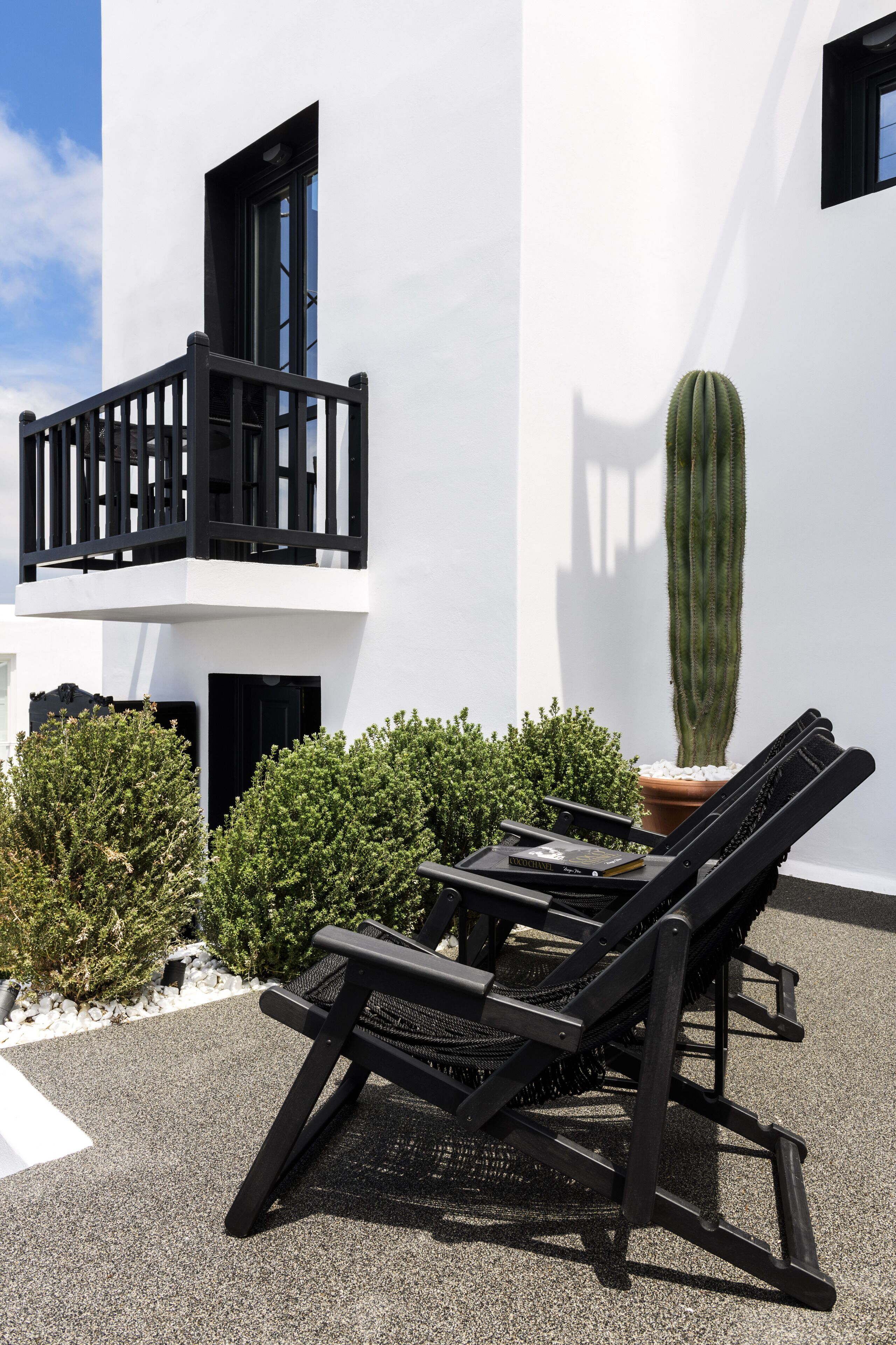 She Mykonos Hotel