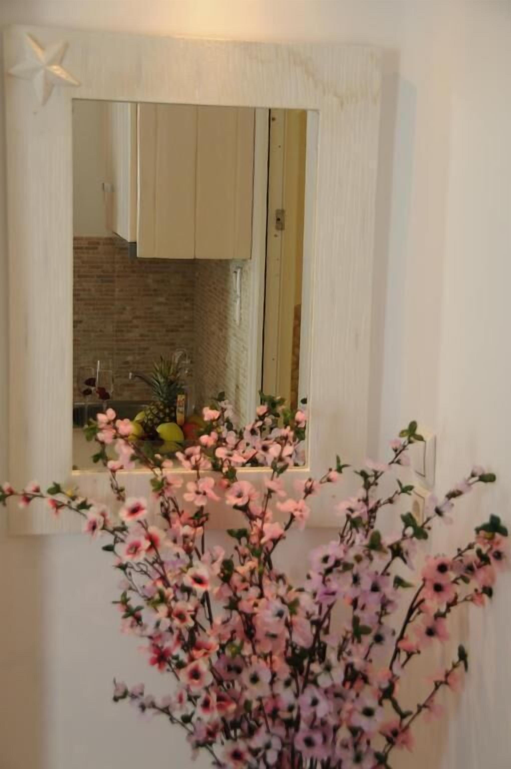 Starlight Luxury Studios