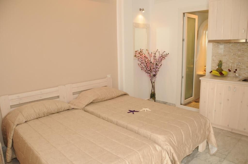 Starlight Luxury Studios