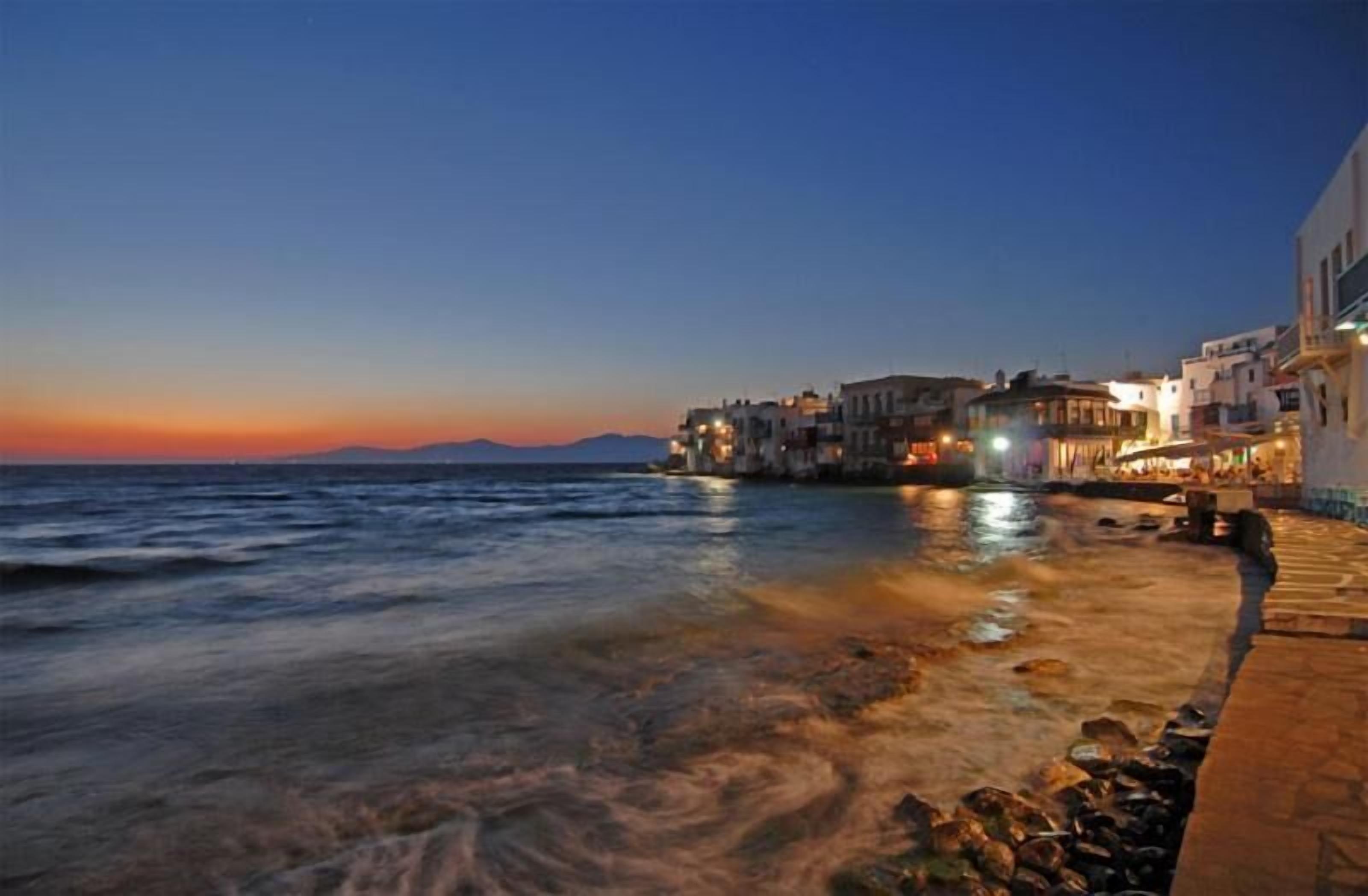 Starlight Luxury Studios