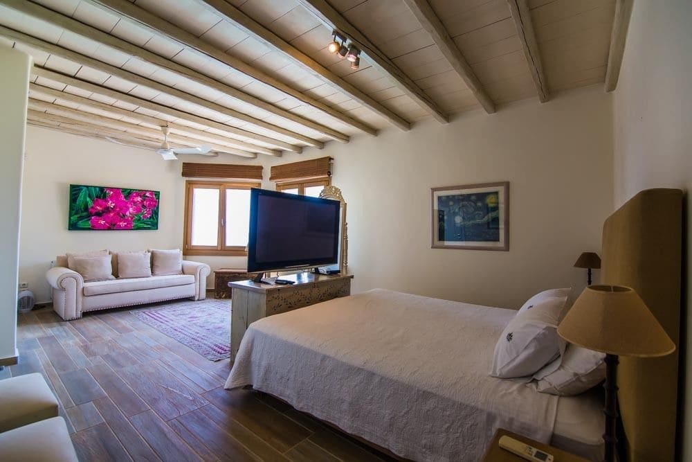 St Lazarus Villa