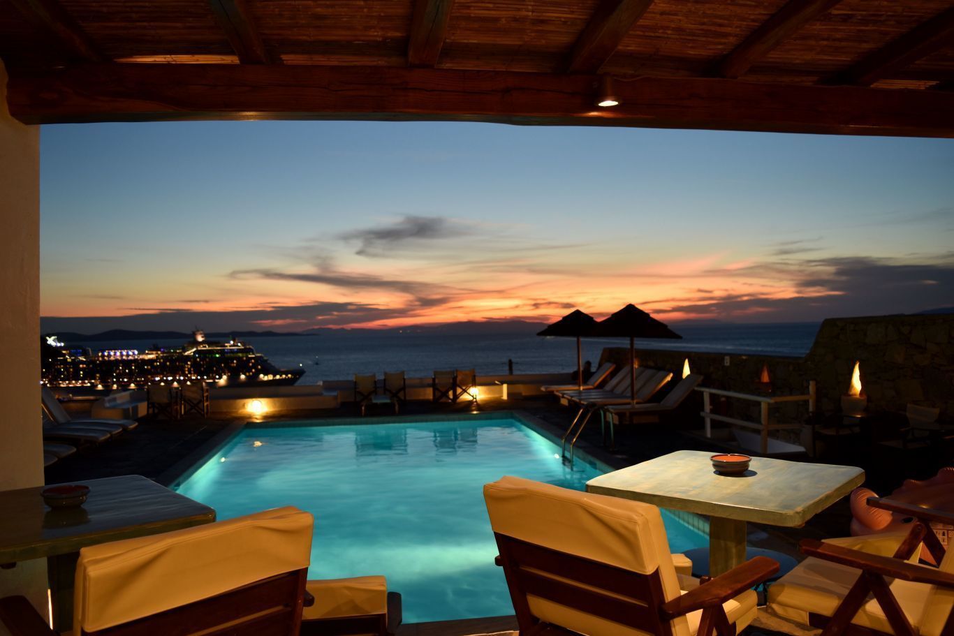 Tagoo Hotel