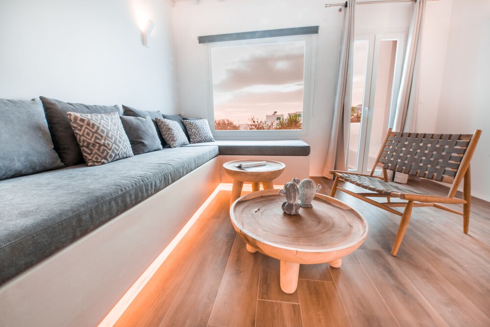 Tagoo Studios Mykonos