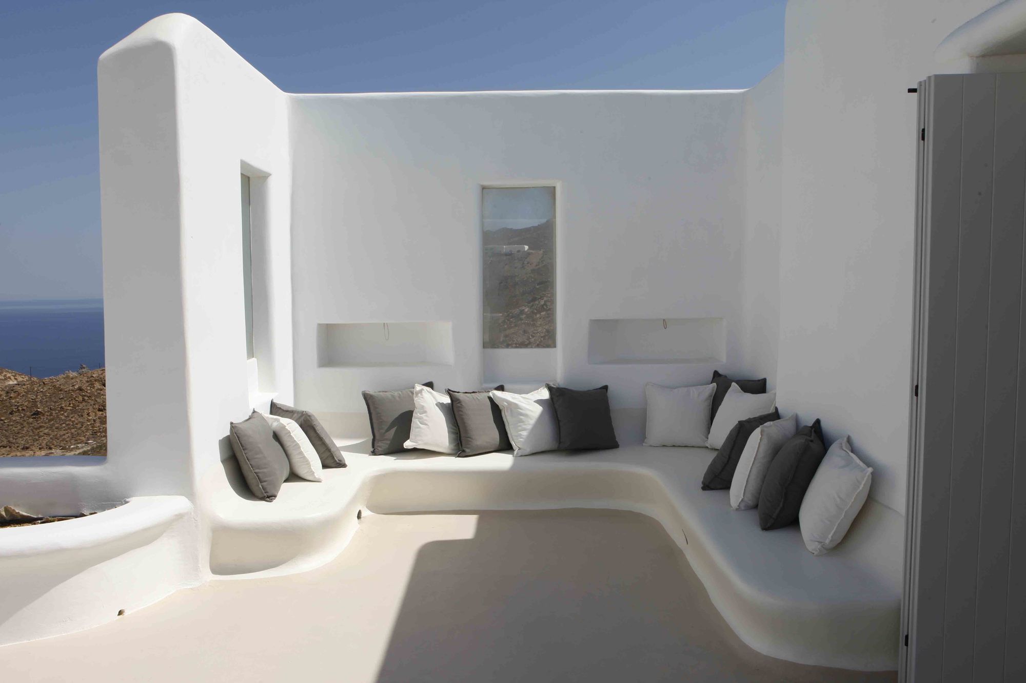 Villa Melmastia