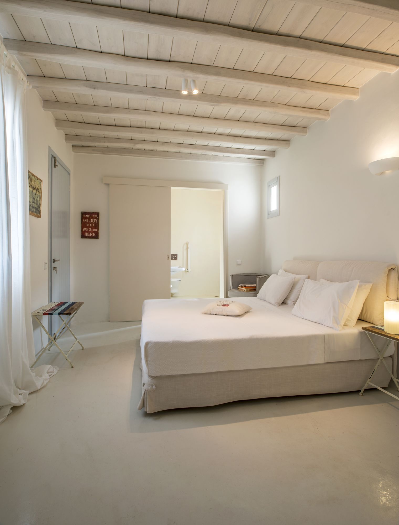 Villa Melmastia