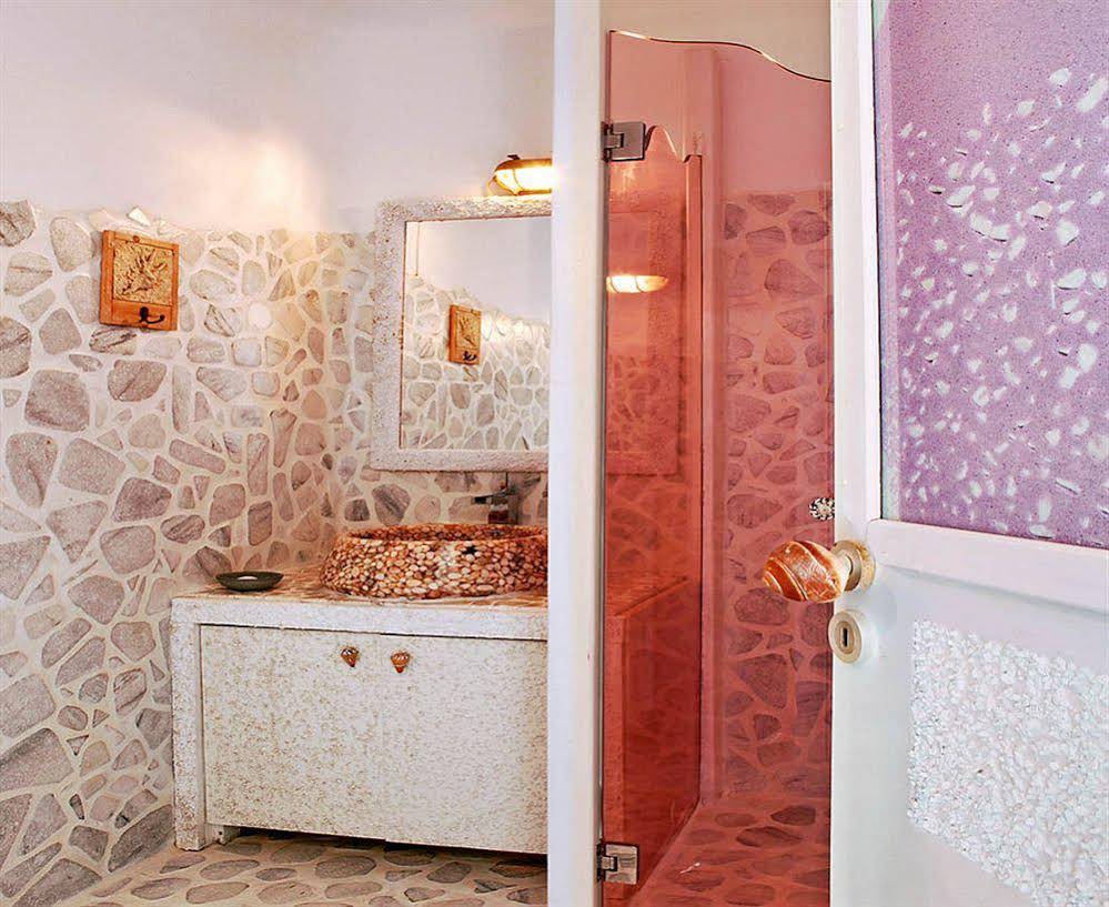 Zinas Villas