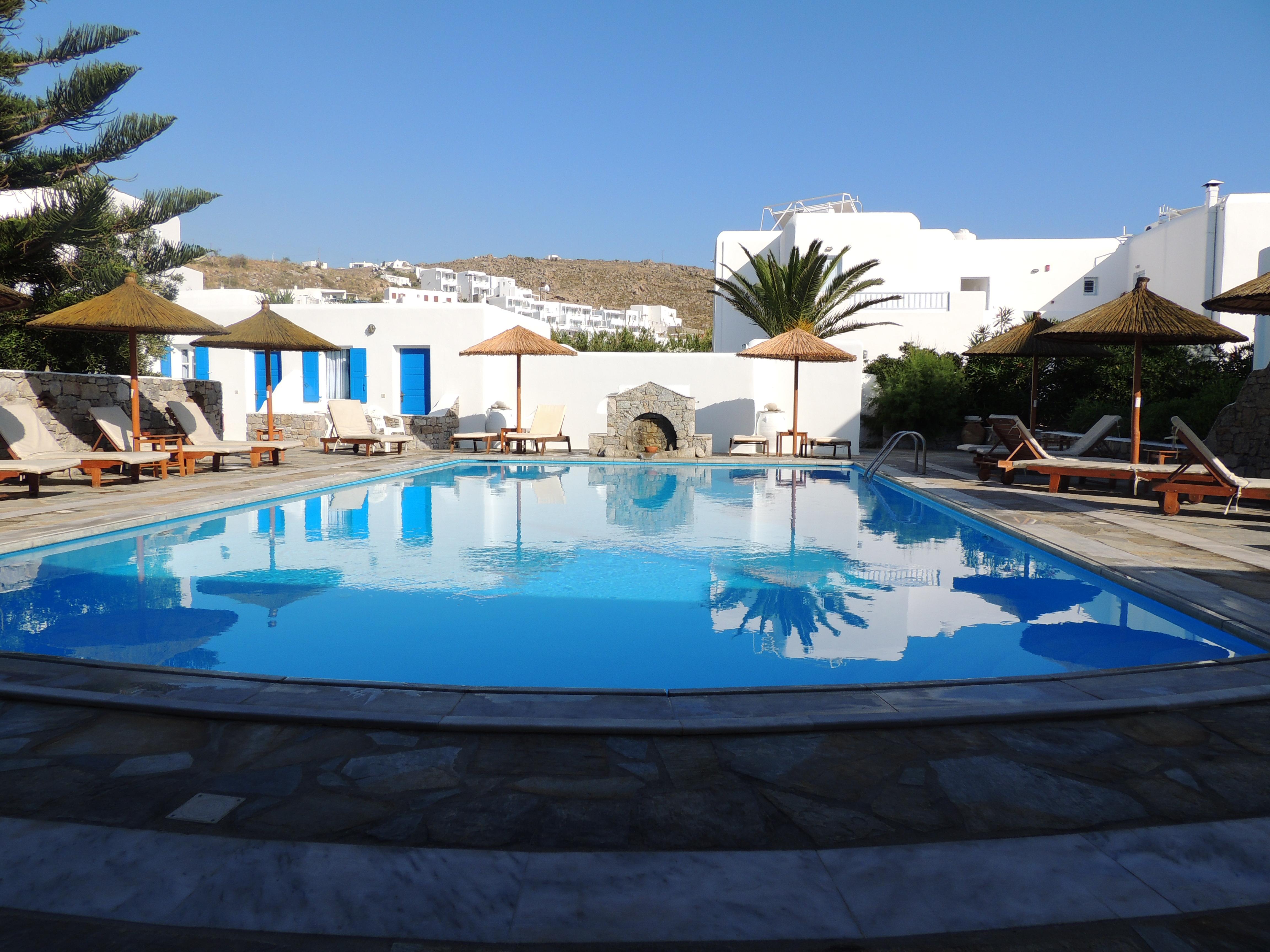 Anemos Apartments & Studios