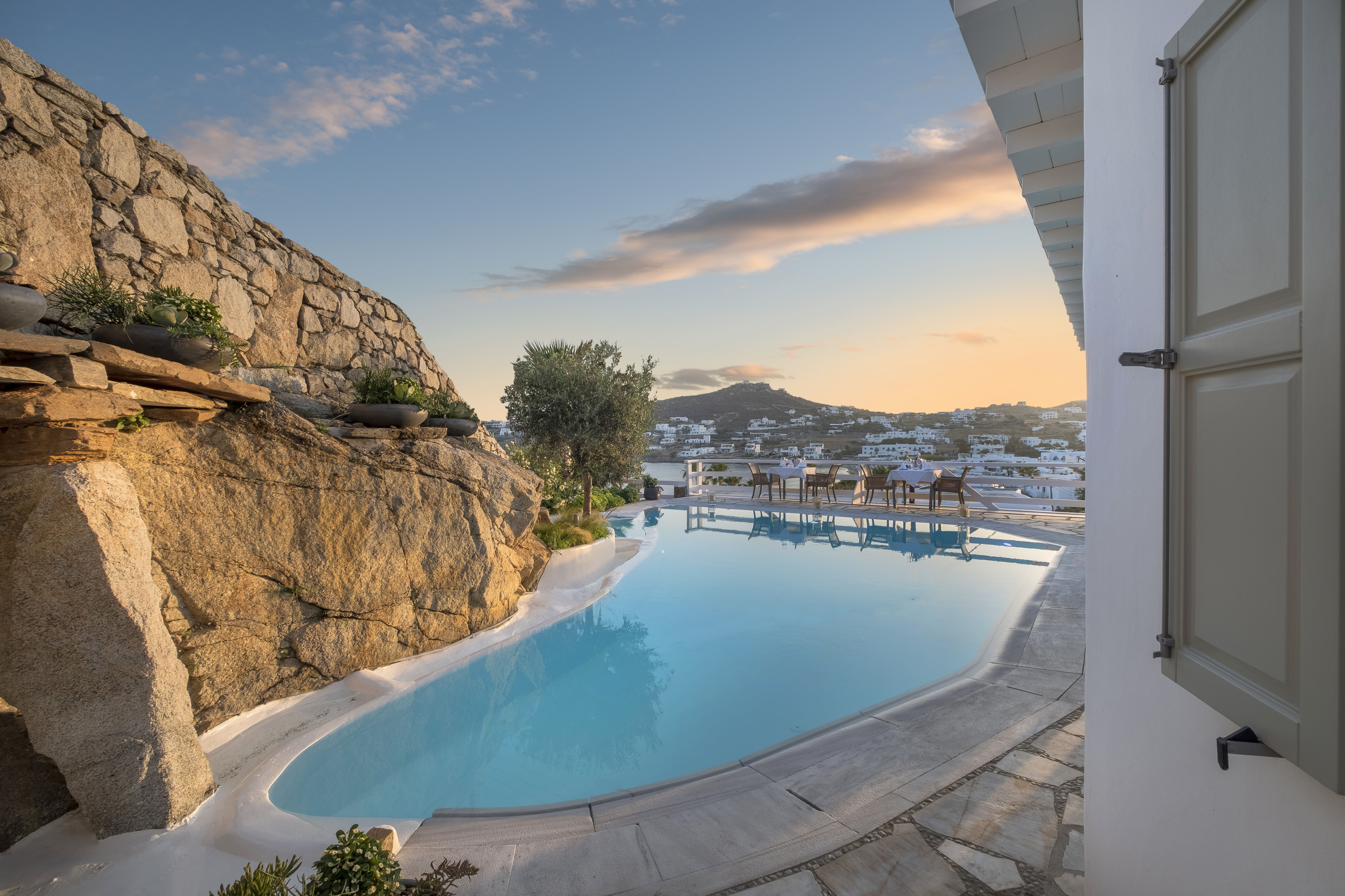 Deliades Hotel