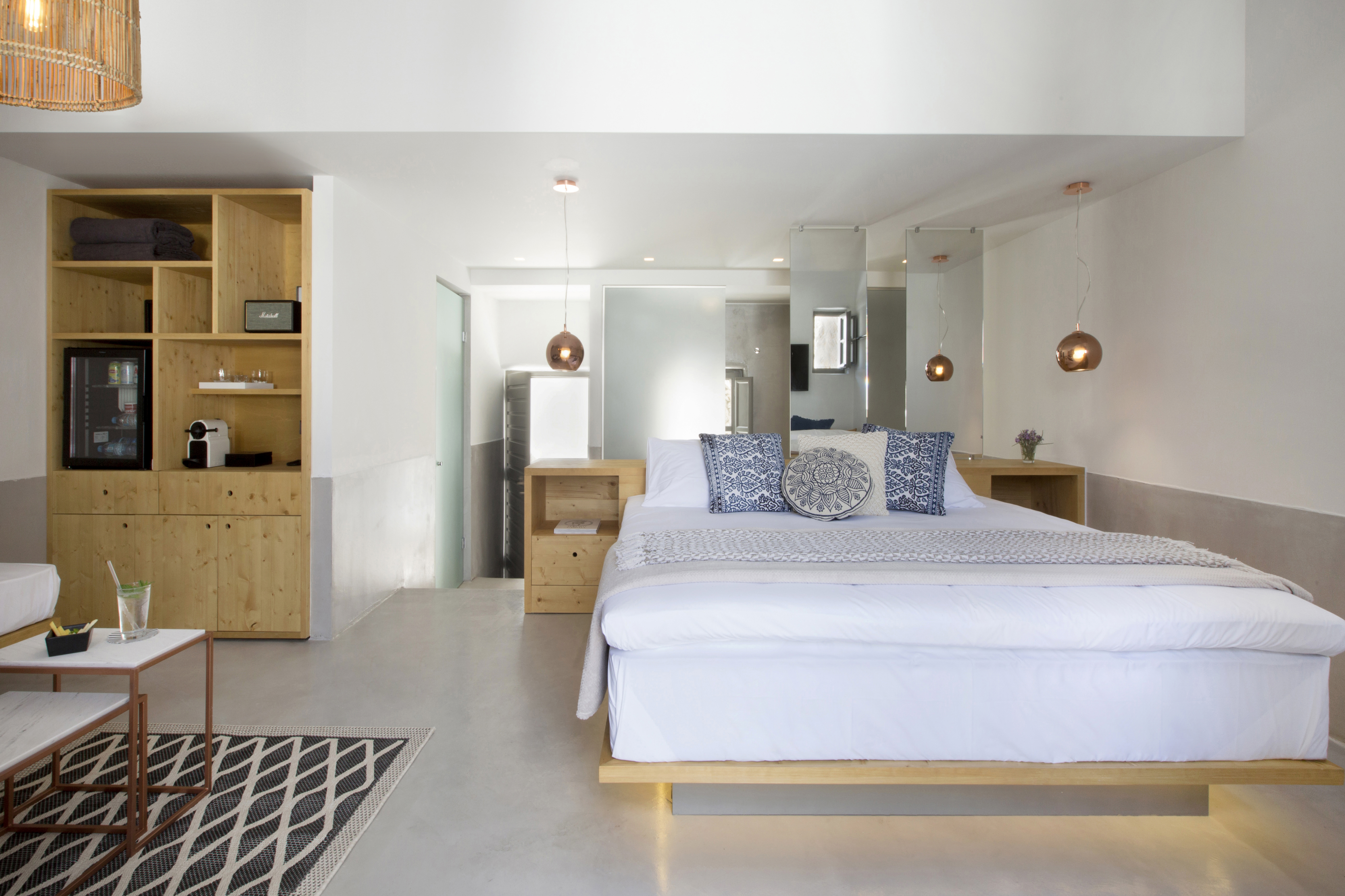 Dreambox Mykonos Suites