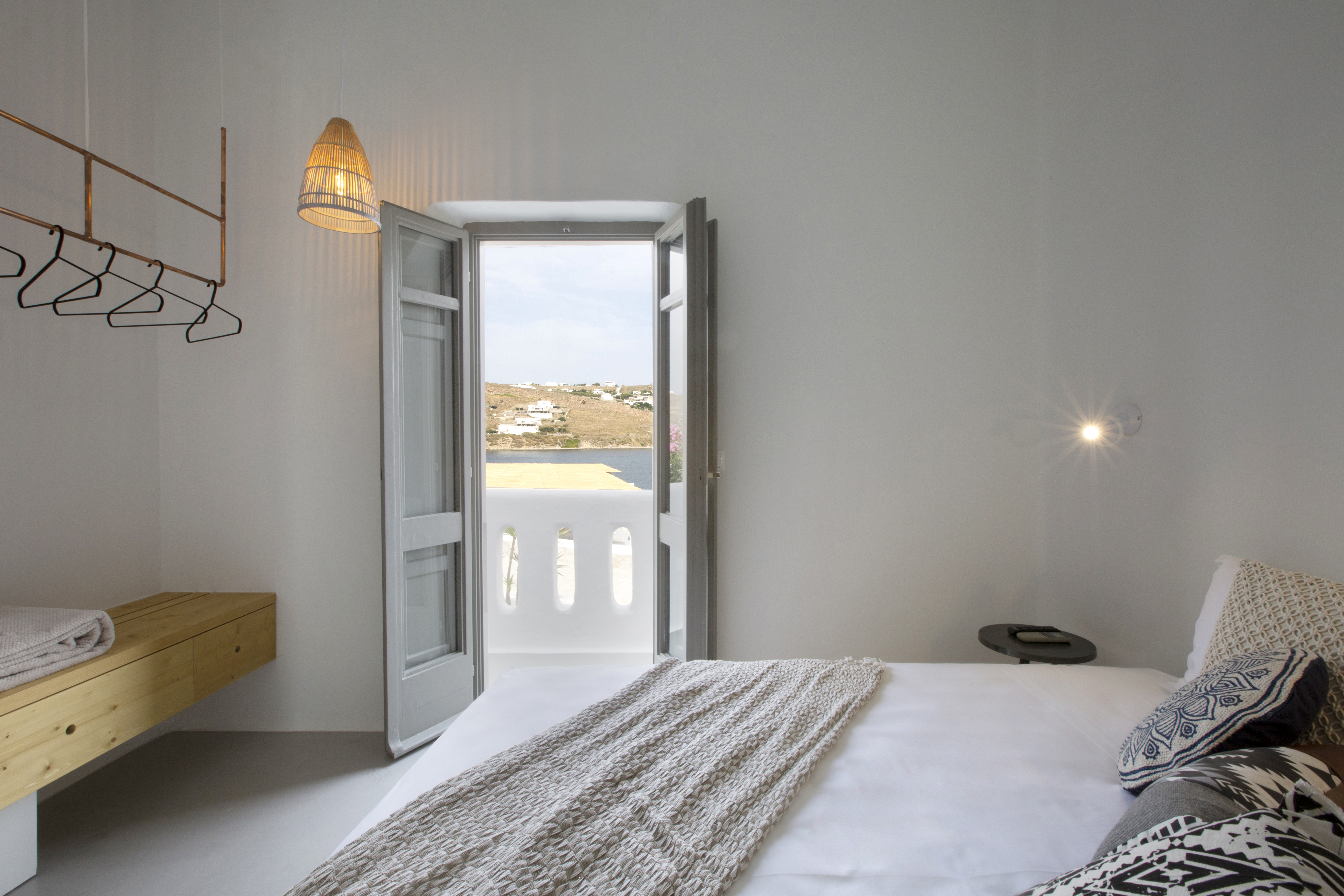 Dreambox Mykonos Suites