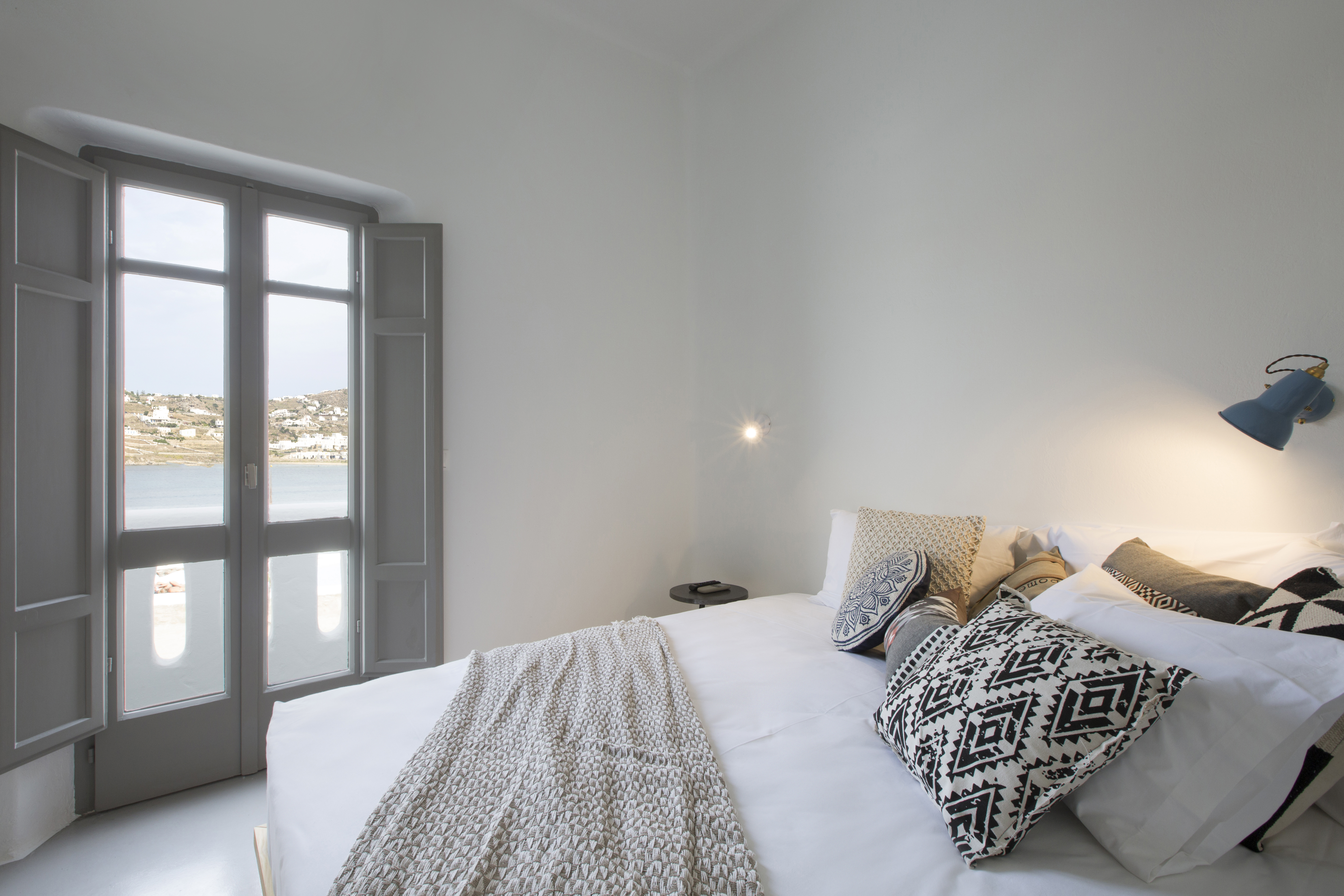 Dreambox Mykonos Suites