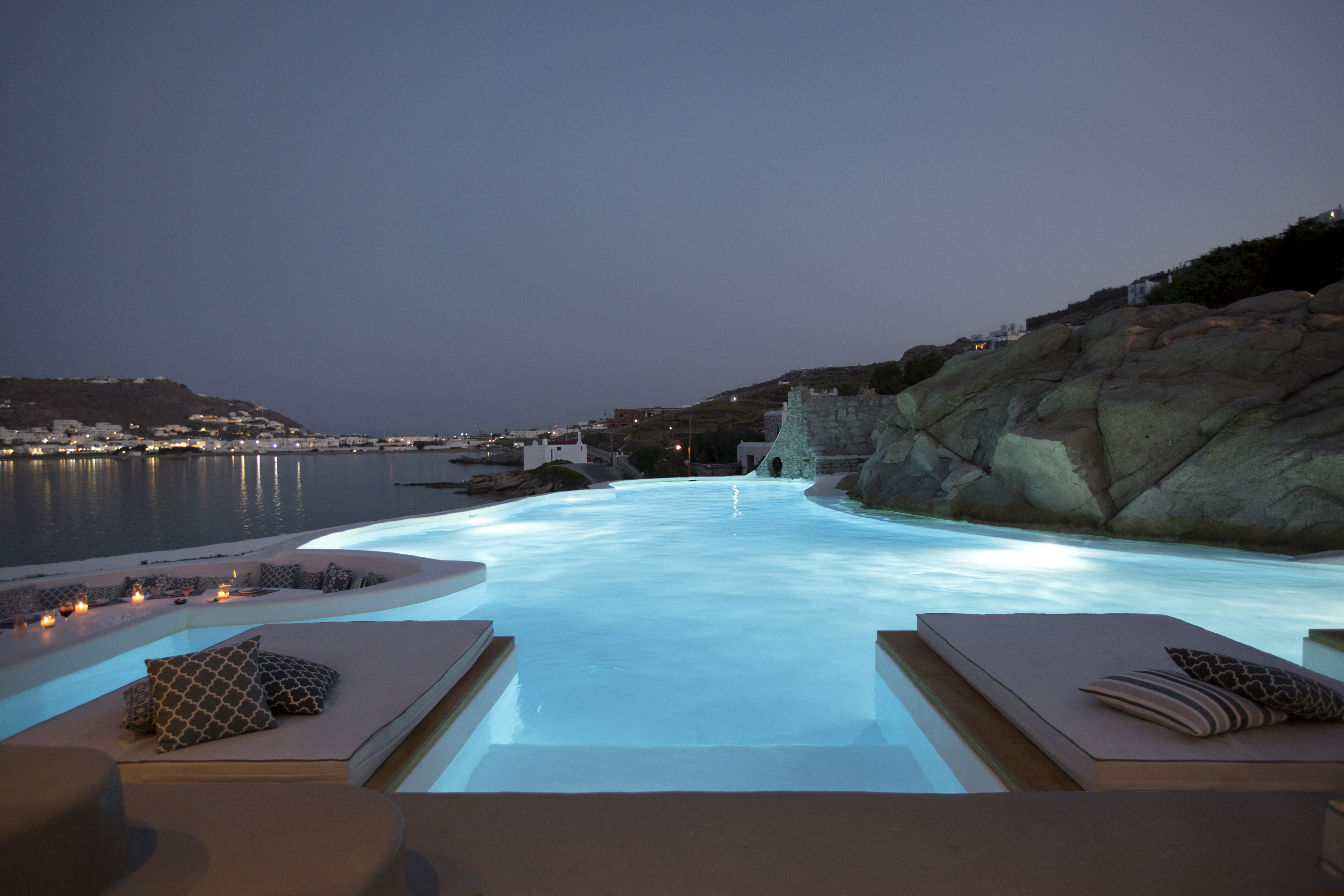 Dreambox Mykonos Suites