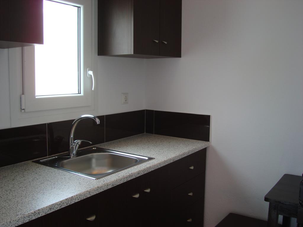 Elena Suites
