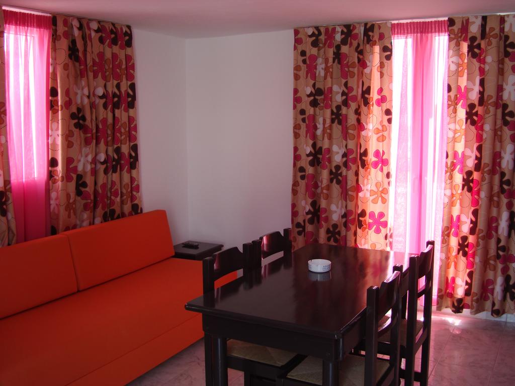 Elena Suites
