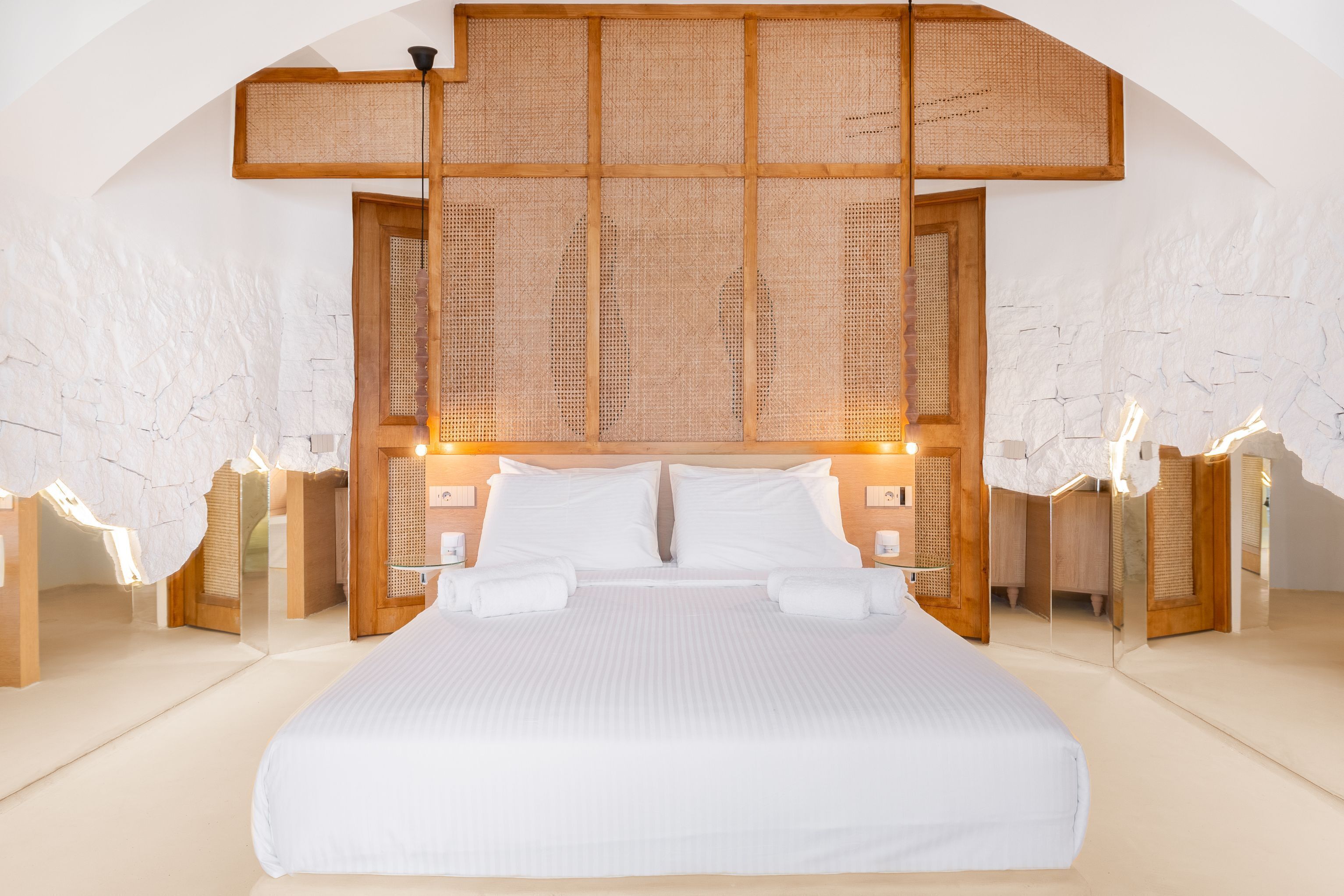Faos Exclusive Suites