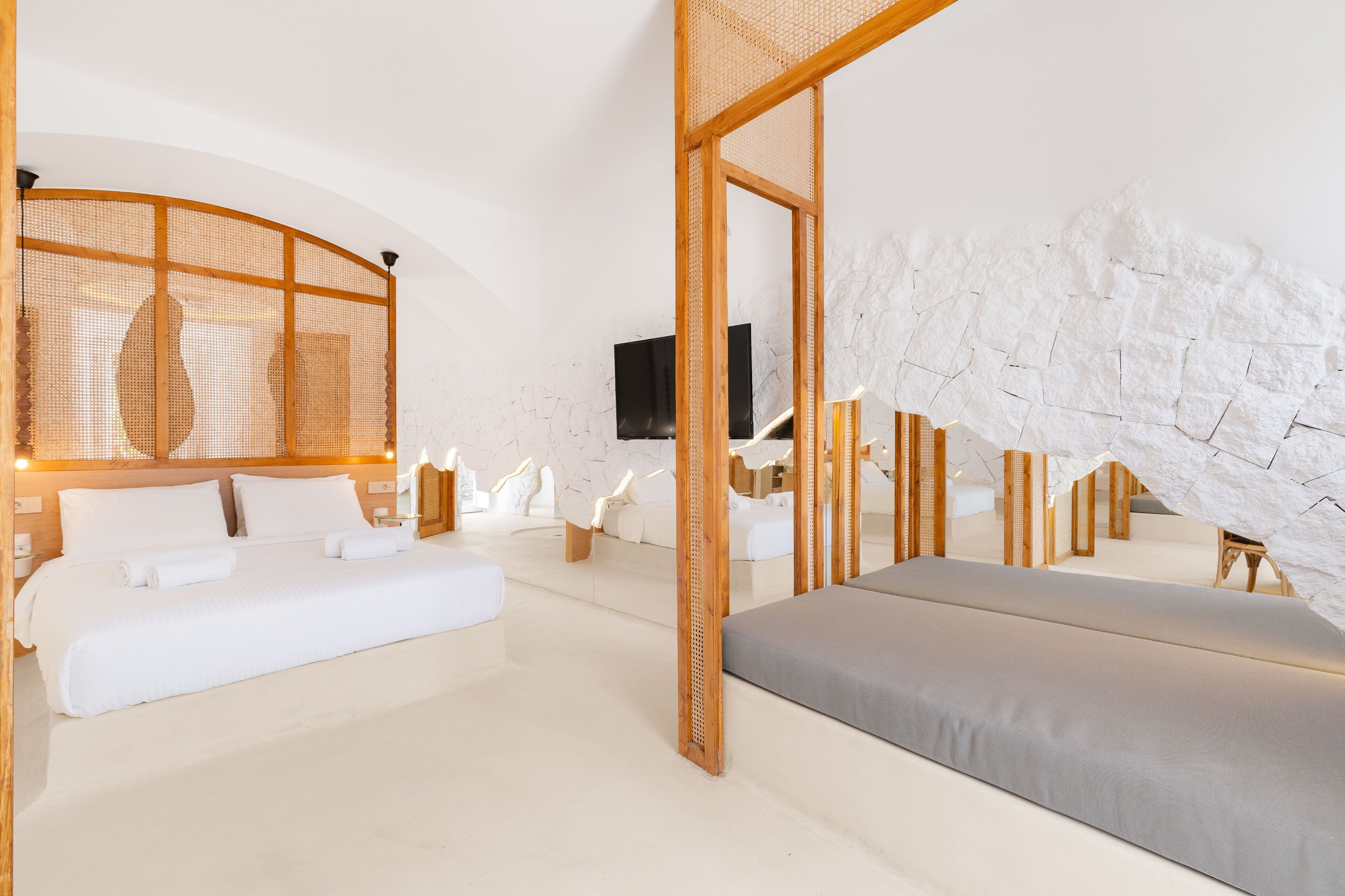 Faos Exclusive Suites