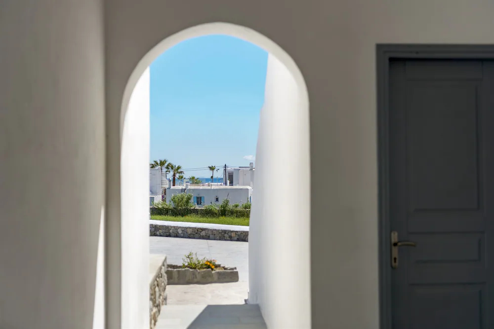 Jewel Apartments
