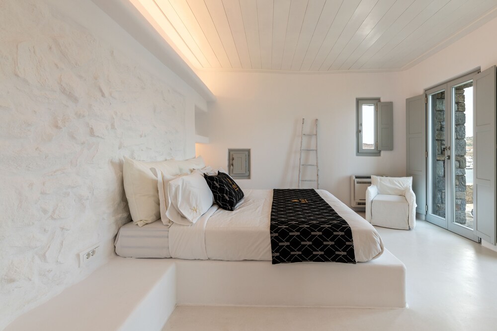 Kensho Luxury Villa Ornos
