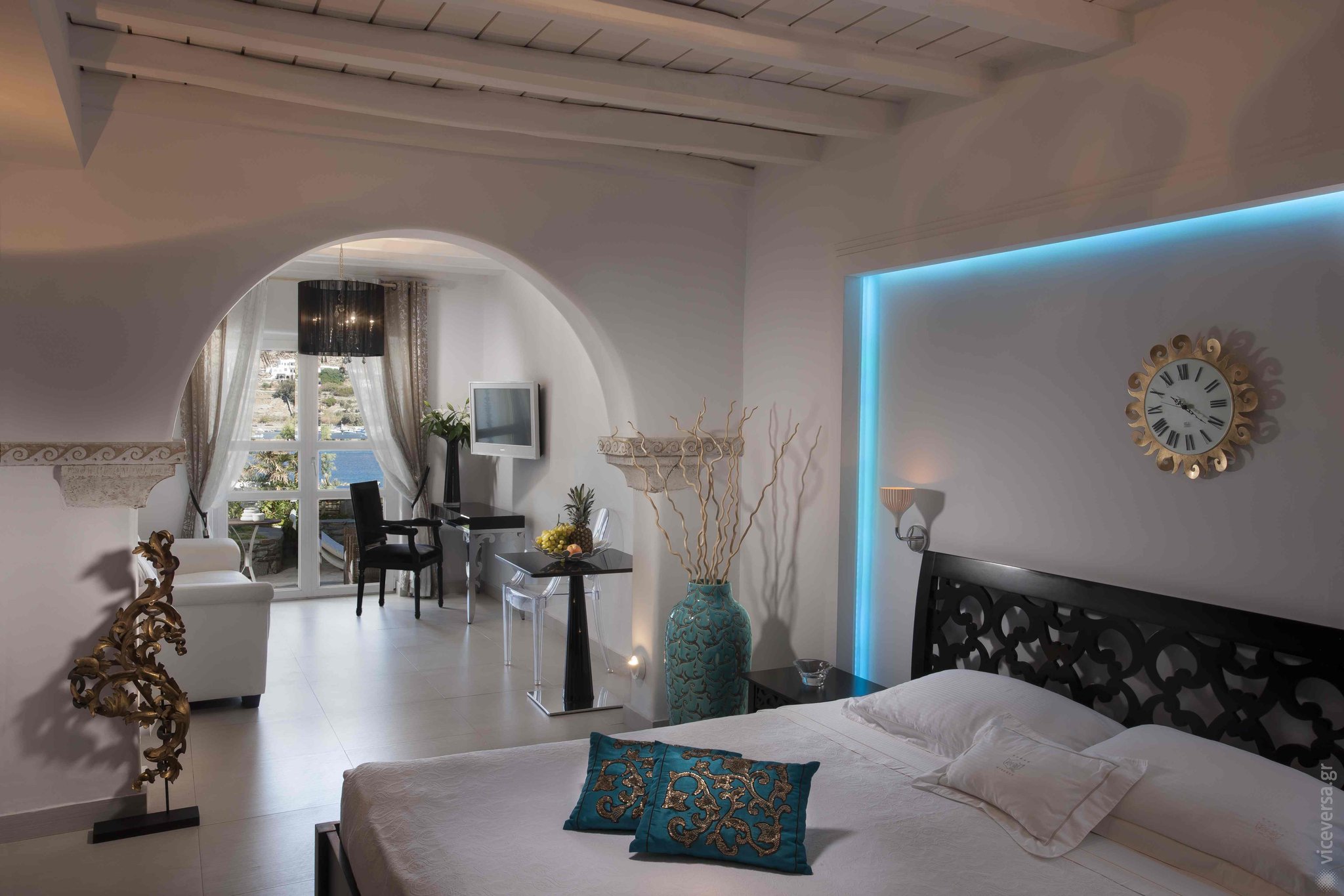 Kivotos Mykonos