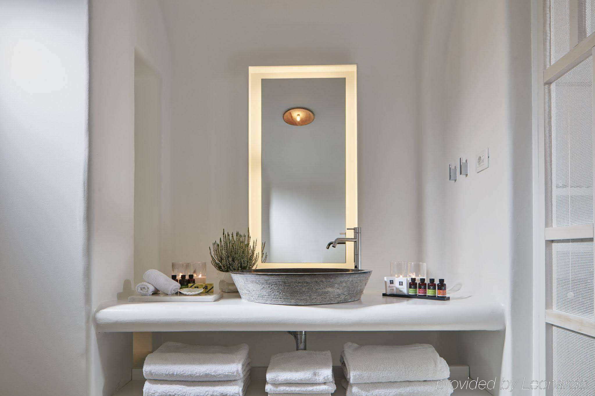 Mykonos Blanc Hotel