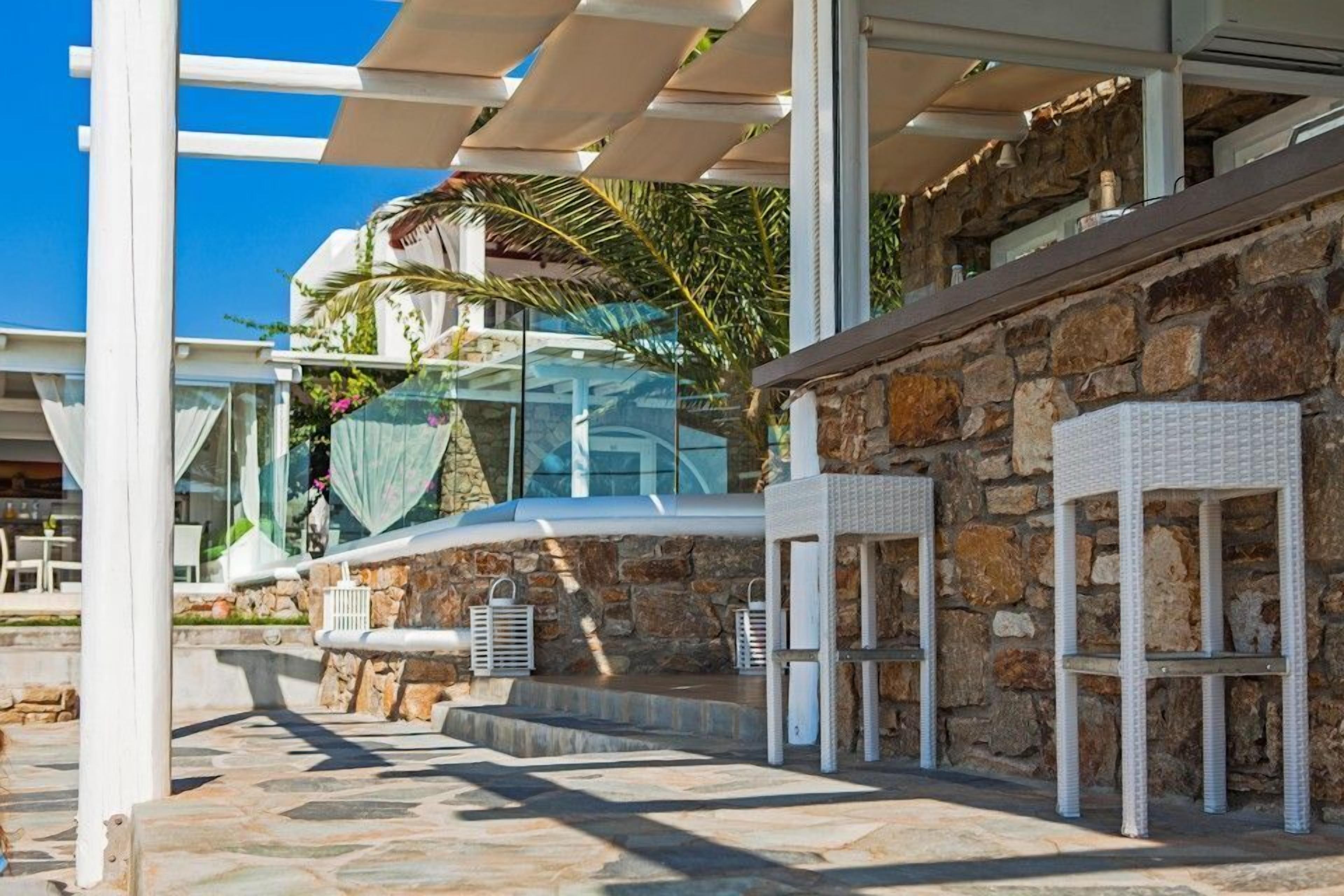 Sea View Residence