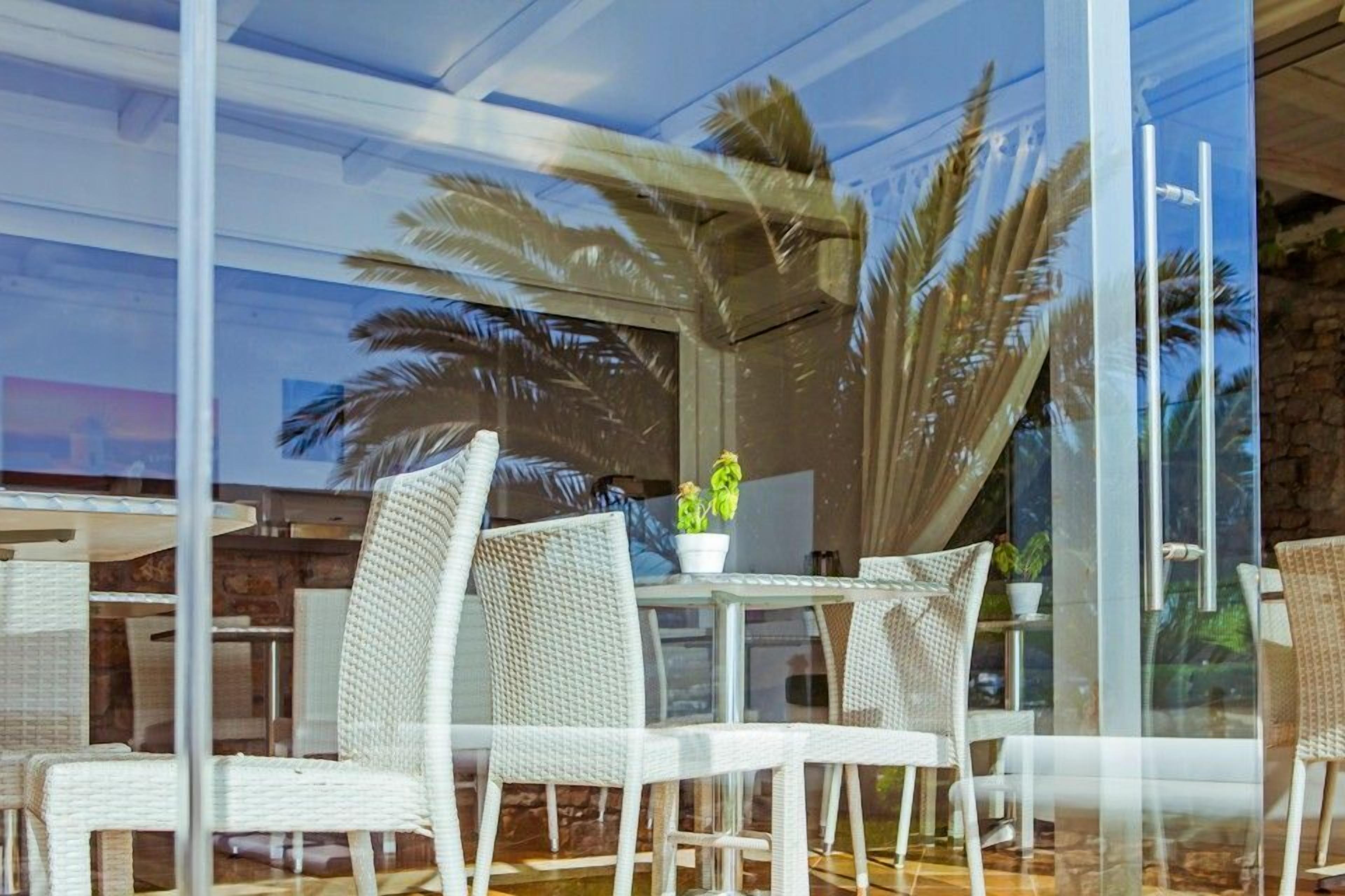 Sea View Residence