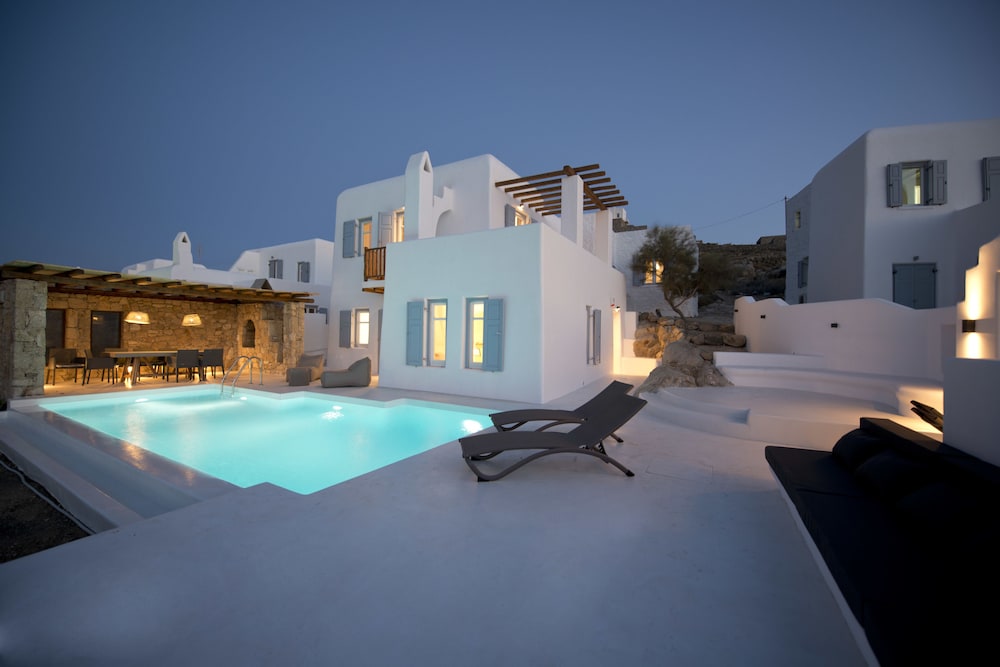 Villa Pearl by Diles Villas