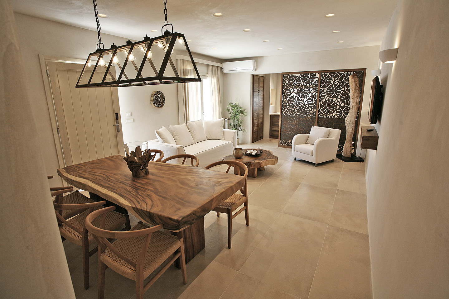 Atlantis Beach Residence