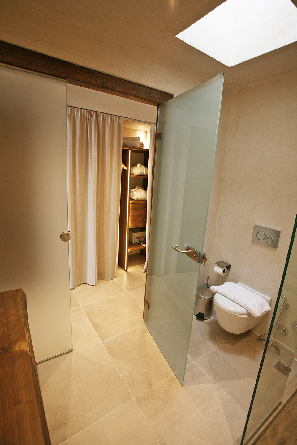 Atlantis Beach Residence
