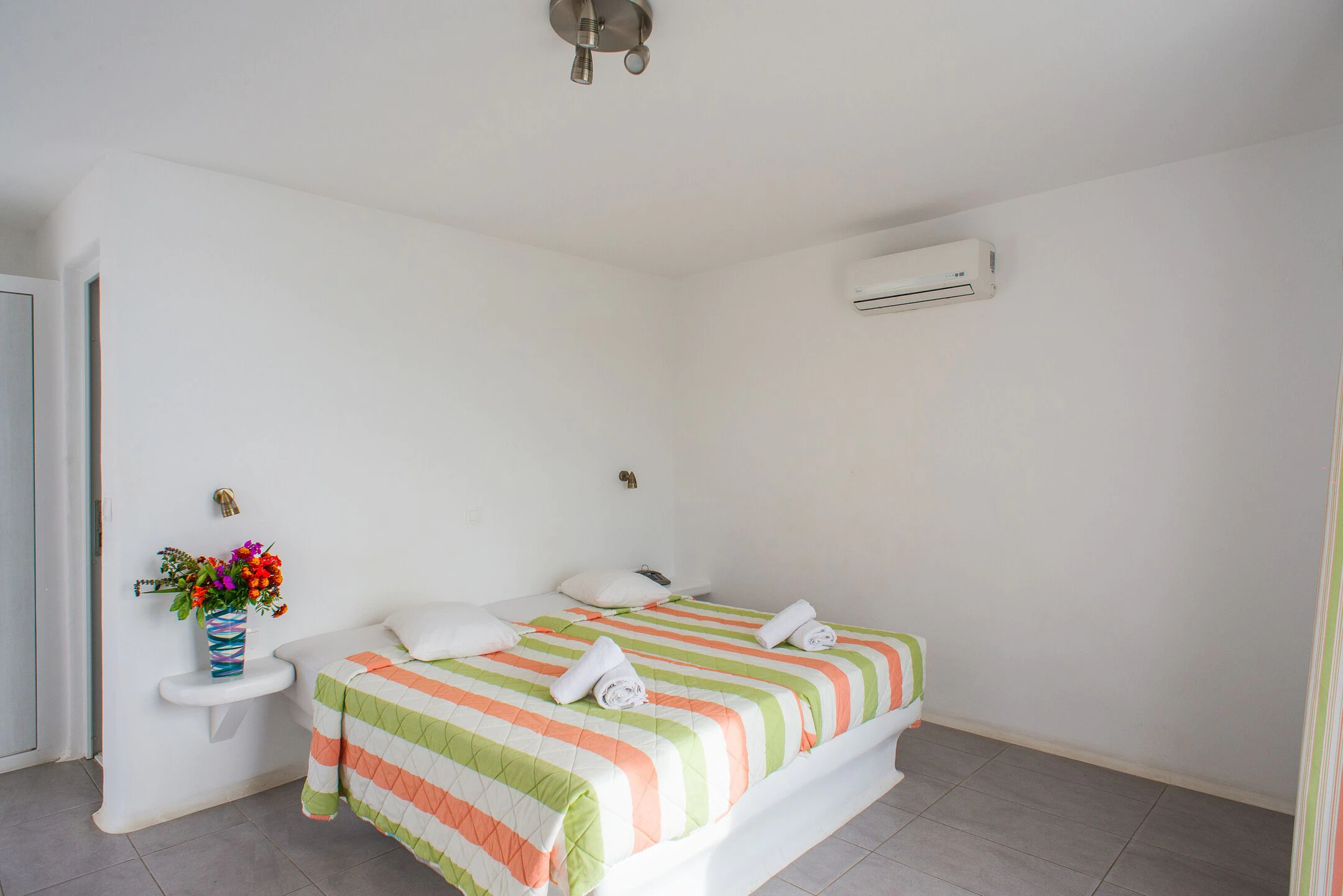 New Paradise Beach Resort