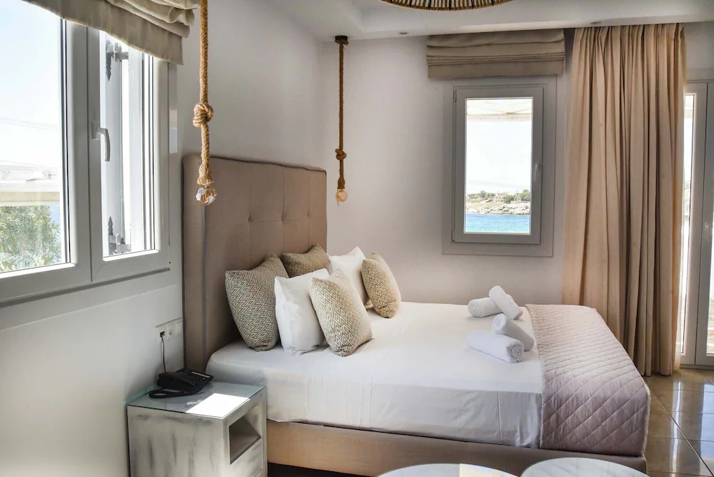 Tropicana Hotel , Suites & Villas Mykonos