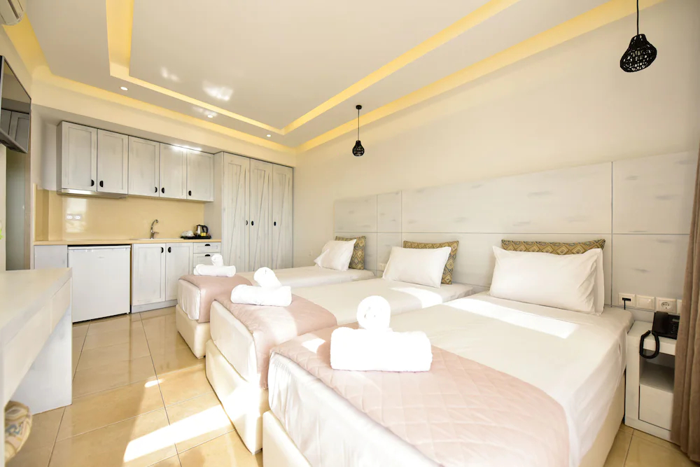 Tropicana Hotel , Suites & Villas Mykonos