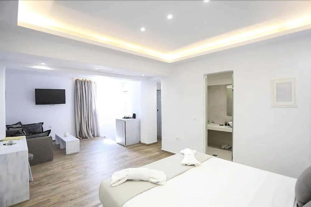 Tropicana Hotel , Suites & Villas Mykonos