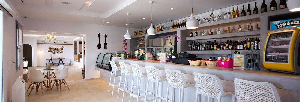Tropicana Hotel , Suites & Villas Mykonos