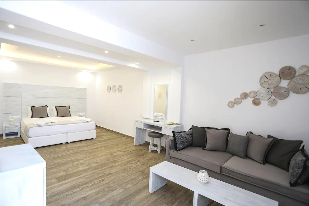 Tropicana Hotel , Suites & Villas Mykonos